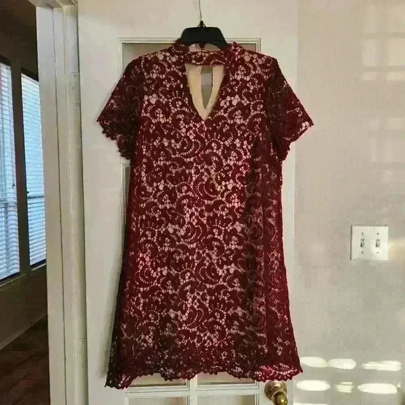 Altar'd State Burgundy Crochet Lace Above Knee Short Sleeve Fall Dress Large - Picture 1 of 8